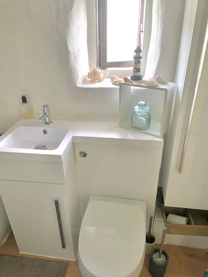 Idyllic Cornish Cottage, Superking Bed, Private Garden Dogs Welcome Truro Eksteriør billede
