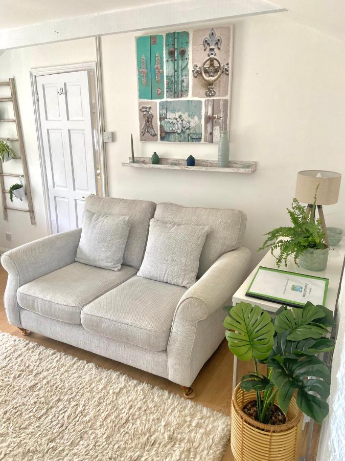 Idyllic Cornish Cottage, Superking Bed, Private Garden Dogs Welcome Truro Eksteriør billede